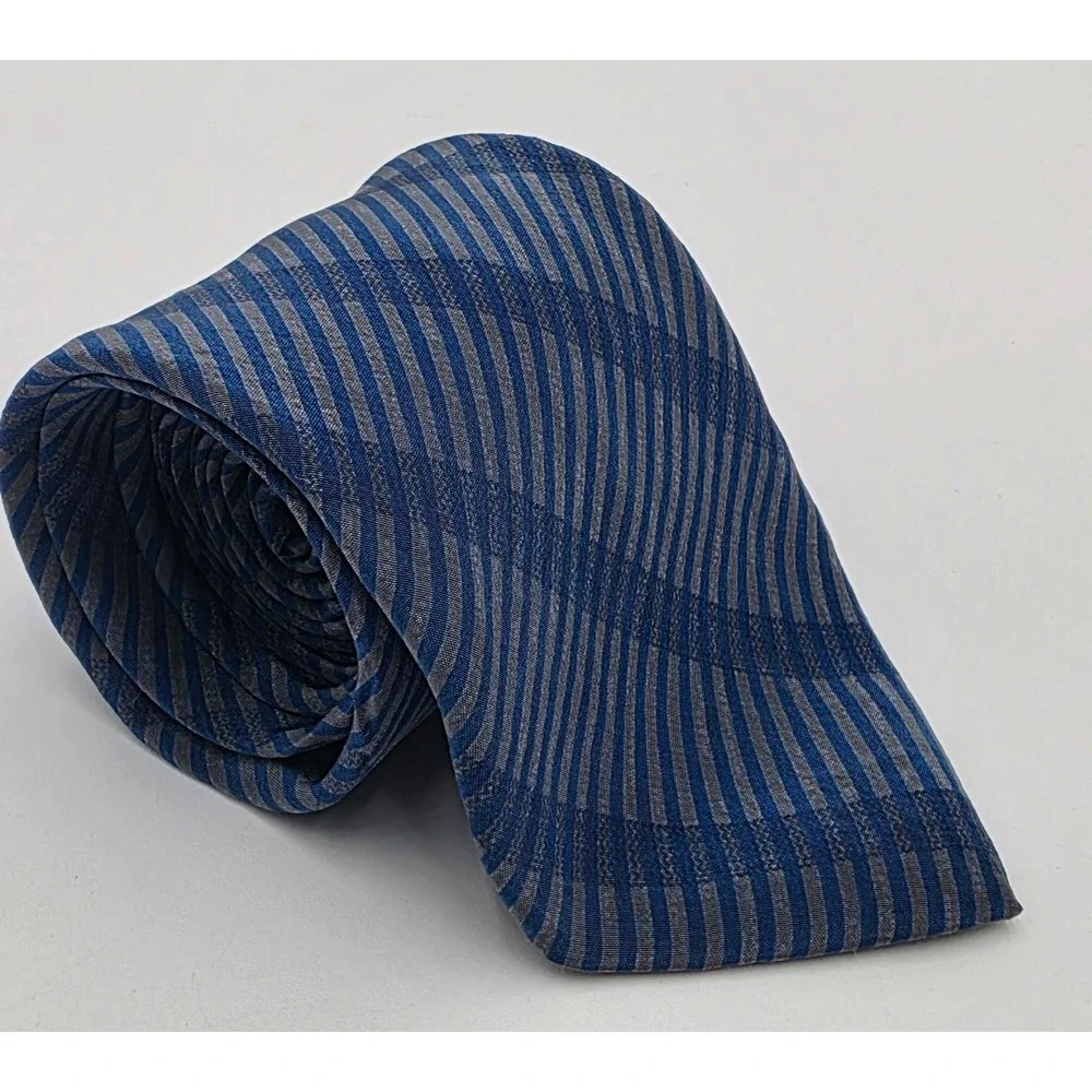 Pavone Blue Grey Striped Silk Necktie Hand Made in Italy Classic Business Tie